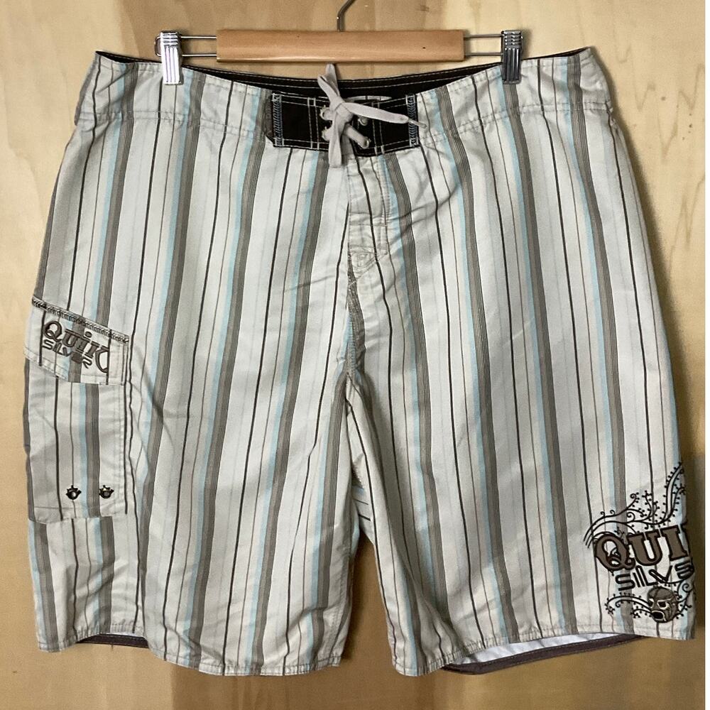 Quiksilver Shorts Mens 38 Striped‎ Board Surf